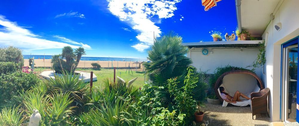 Lux Beach House Barcelona With Pool And Hot Tub, Beach Access Malgrat de Mar Extérieur photo
